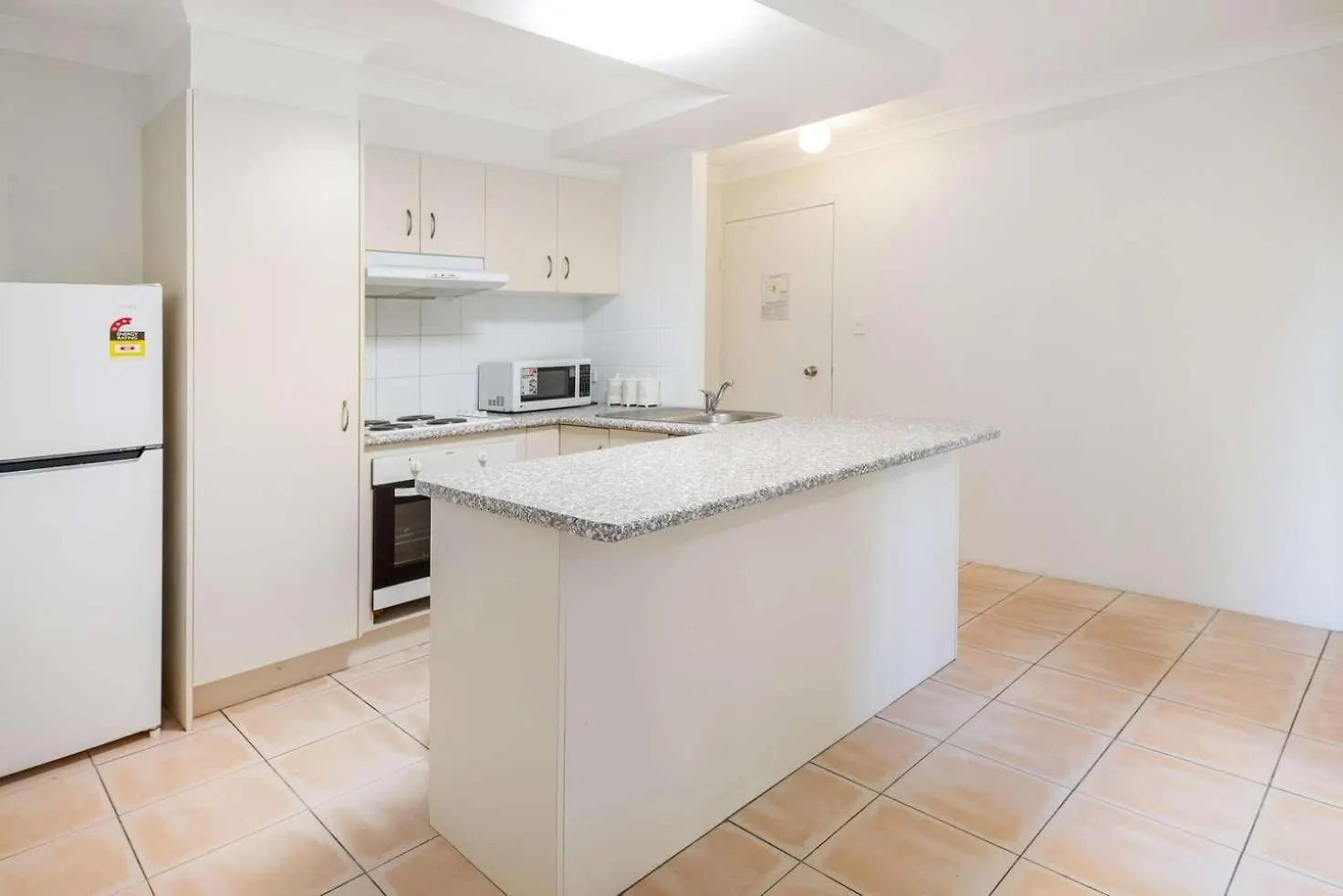 *** Aparthotel Karana Palms Resort Gold Coast Australia