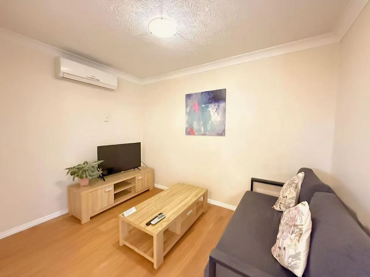 Aparthotel Karana Palms Resort Gold Coast