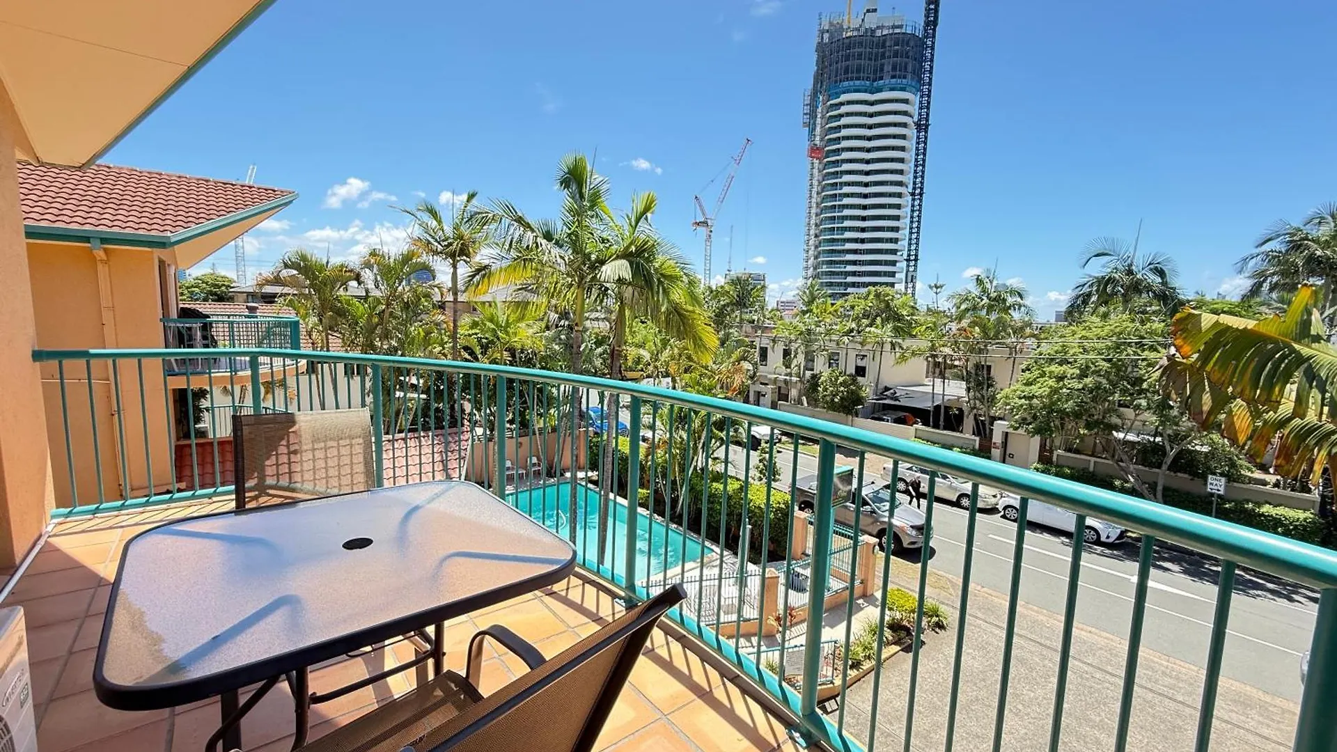 Karana Palms Resort Gold Coast Aparthotel