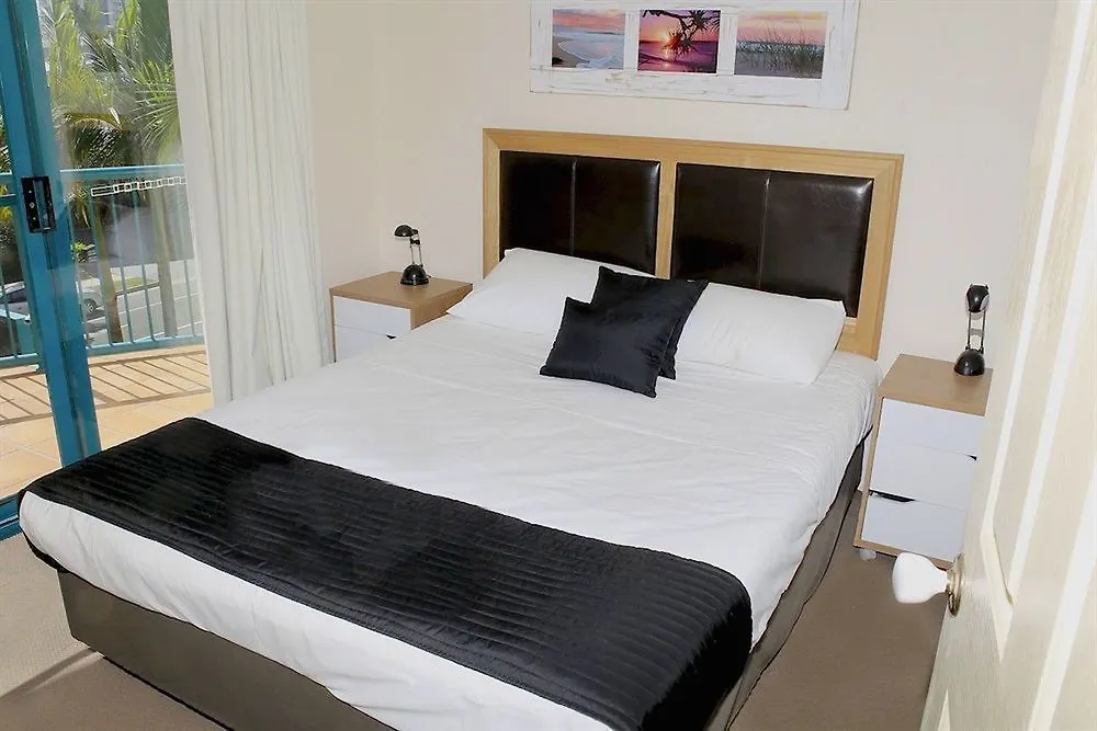 Karana Palms Resort Gold Coast 3*,