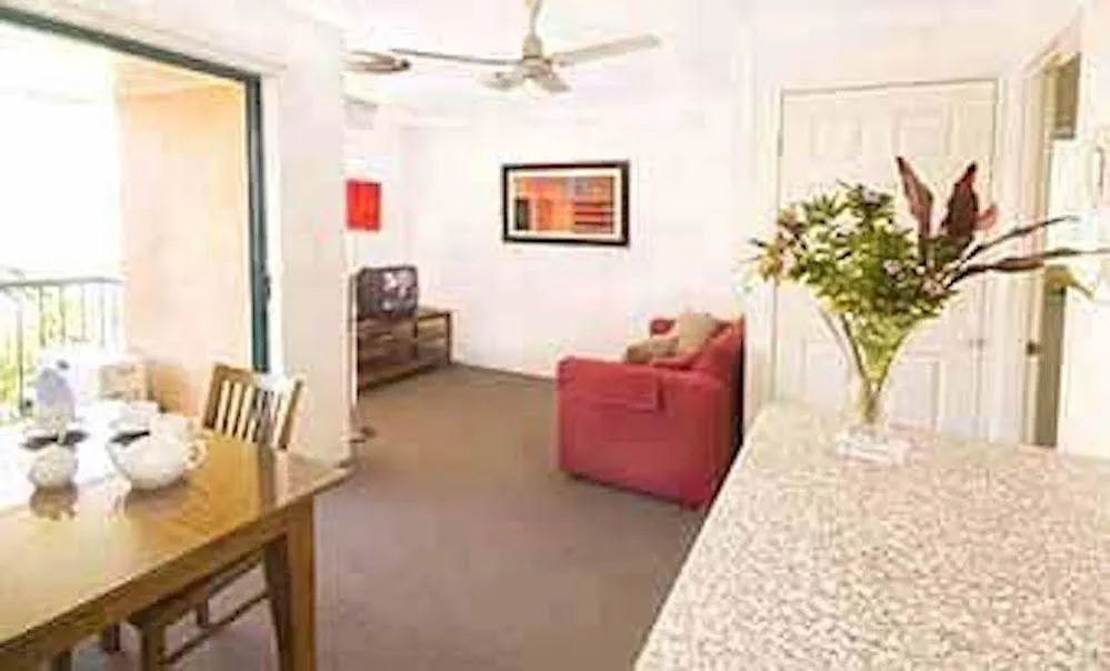 Aparthotel Karana Palms Resort Gold Coast